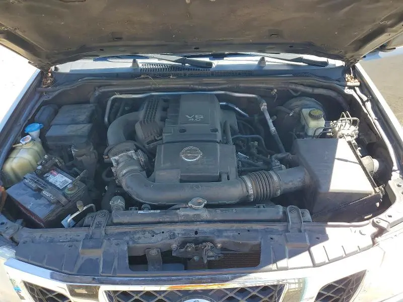 2017 NISSAN FRONTIER SV  
