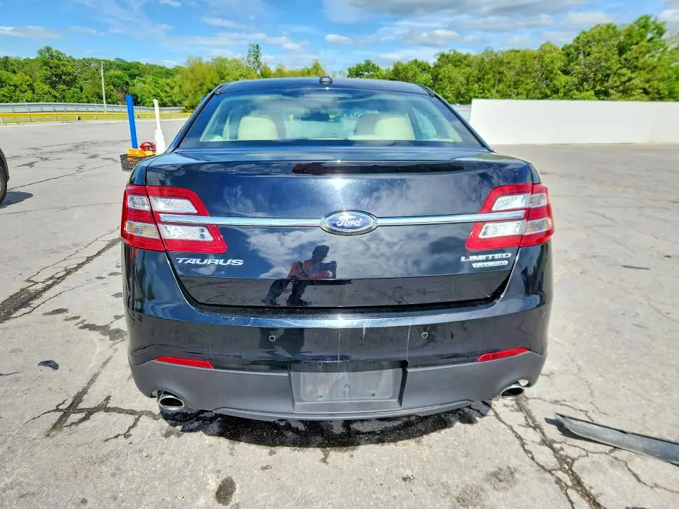 2016 FORD TAURUS LIMITED  