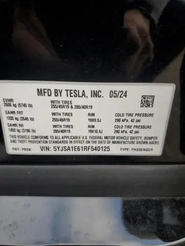 2024 TESLA MODEL S   