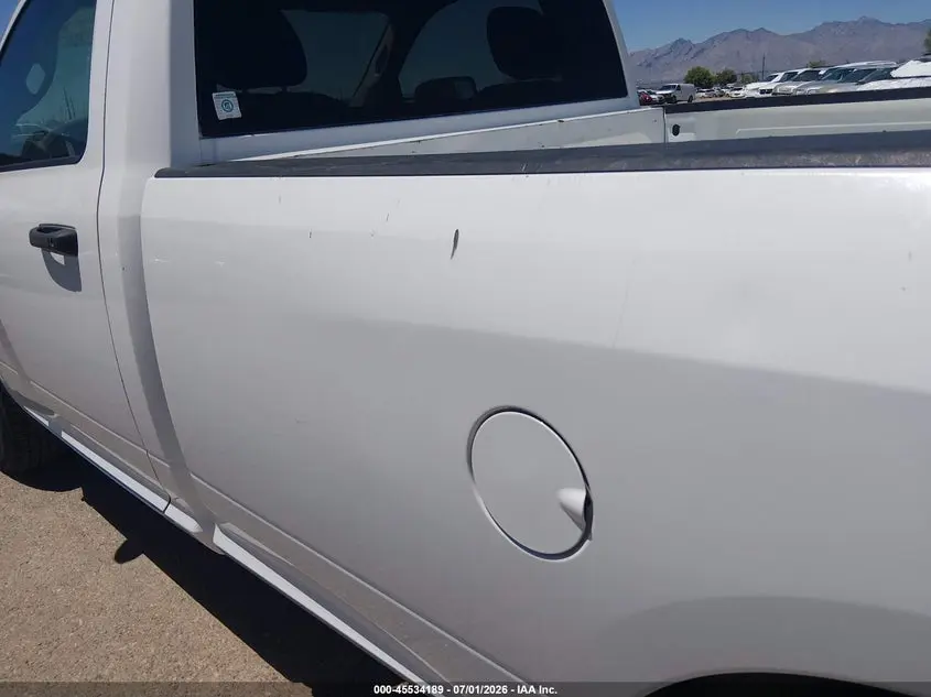 2018 RAM 1500 TRADESMAN  4X2 8' BOX