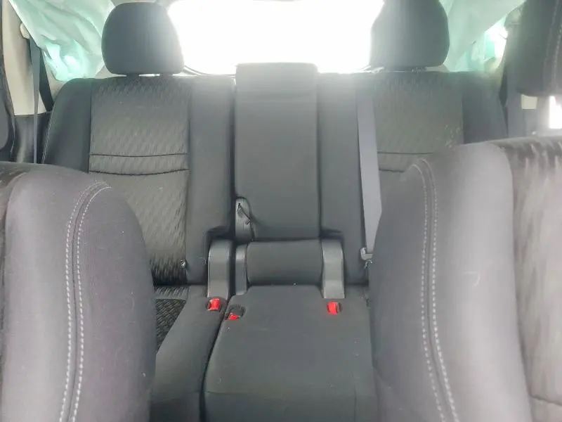 2017 NISSAN ROGUE S  