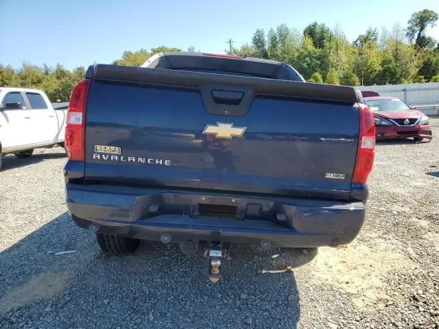 2011 CHEVROLET AVALANCHE LT  