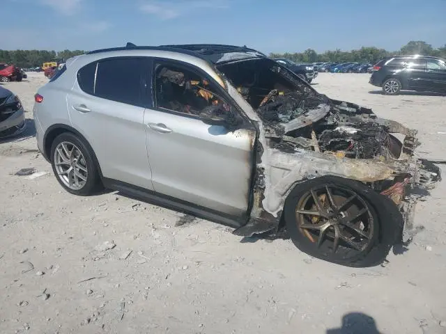 2019 ALFA ROMEO STELVIO TI  