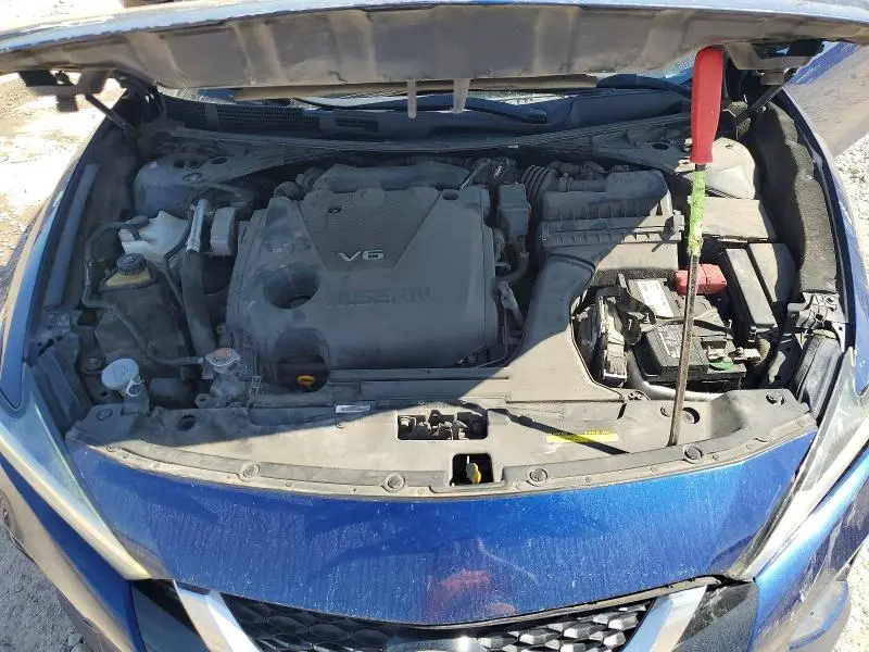 2019 NISSAN MAXIMA S  