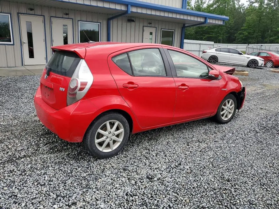2012 TOYOTA PRIUS C THREE  