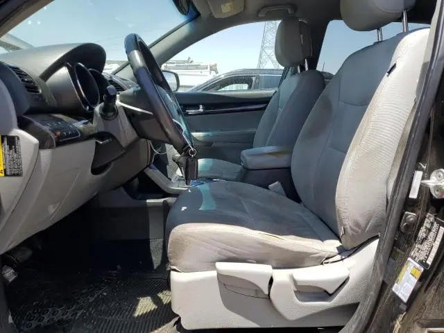 2012 KIA SORENTO BASE  