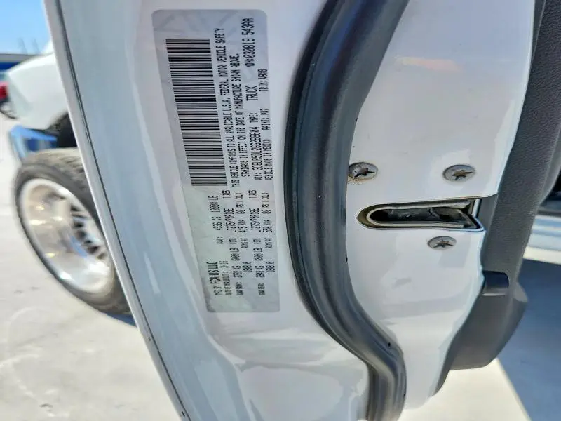 2016 RAM 2500 SLT  