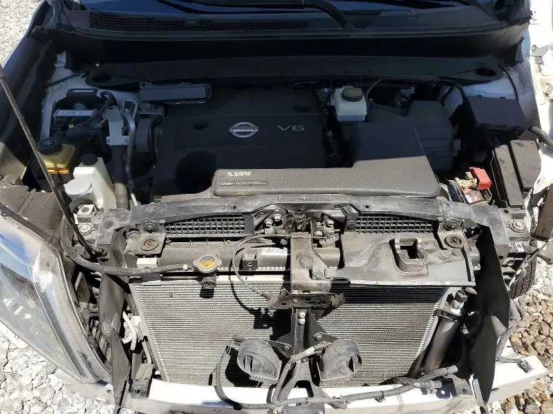 2014 NISSAN PATHFINDER SL  