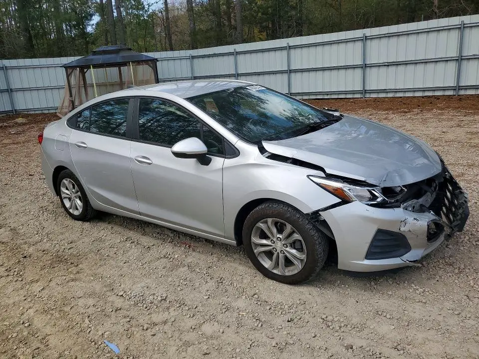 2019 CHEVROLET CRUZE LS  
