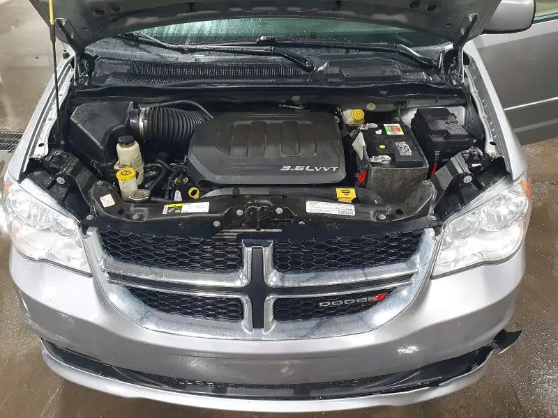 2013 DODGE GRAND CARAVAN SXT  