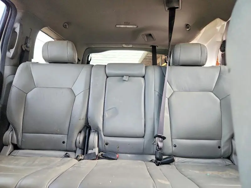 2011 HONDA PILOT LX  