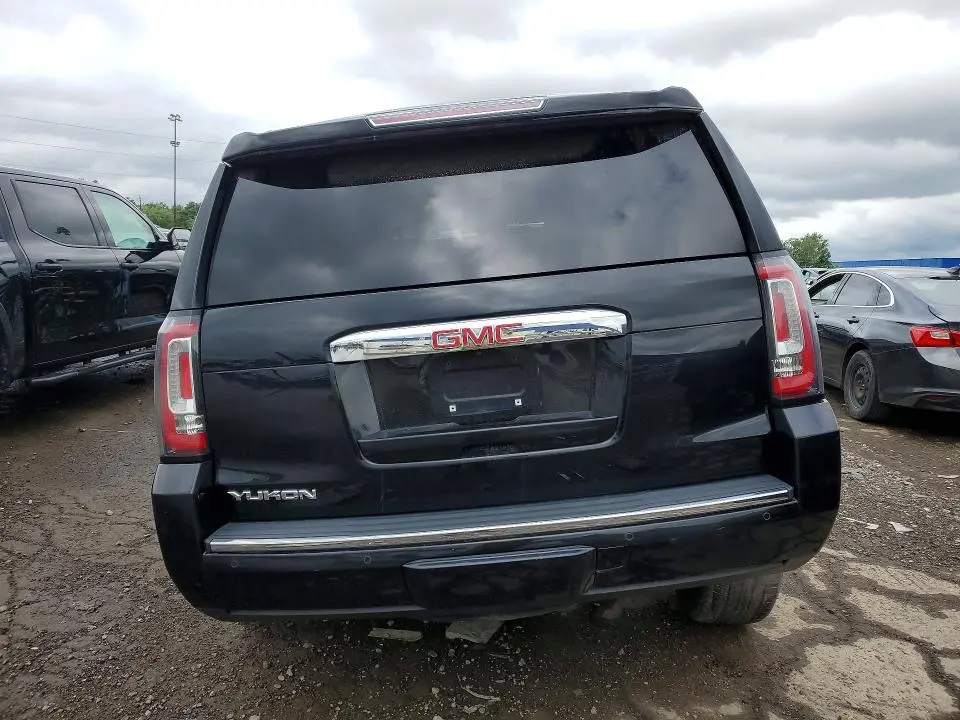 2020 GMC YUKON DENALI  