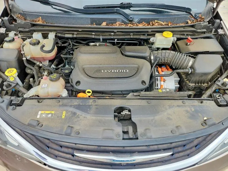 2018 CHRYSLER PACIFICA HYBRID LIMITED  