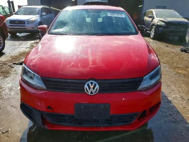 2014 VOLKSWAGEN JETTA SE  