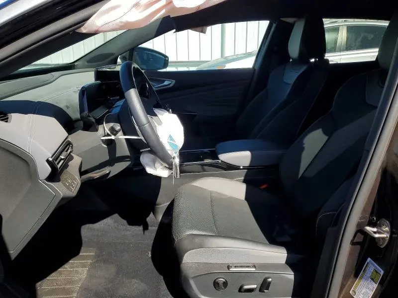 2023 VOLKSWAGEN ID.4 PRO S PLUS  