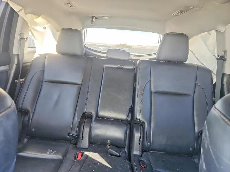 2014 TOYOTA HIGHLANDER XLE  