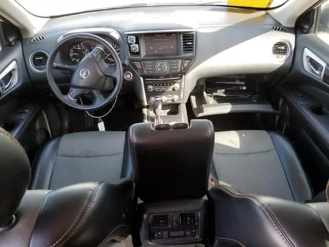 2020 NISSAN PATHFINDER SV  