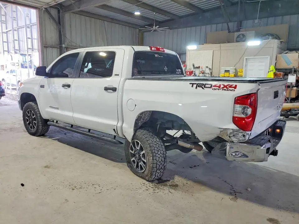 2014 TOYOTA TUNDRA SR5  