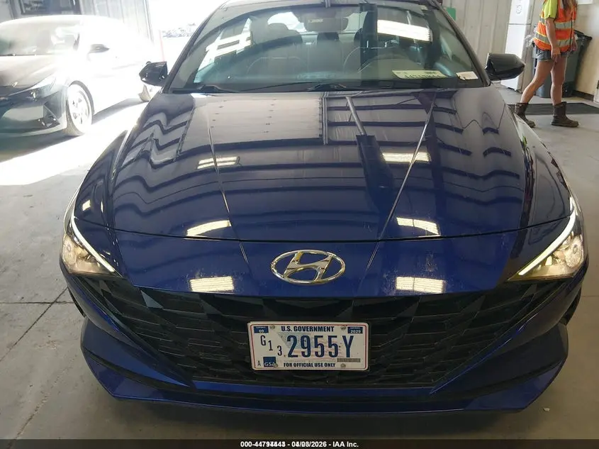 2021 HYUNDAI ELANTRA SE