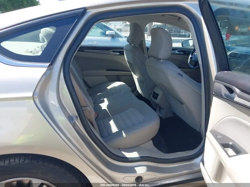 2019 FORD FUSION SE