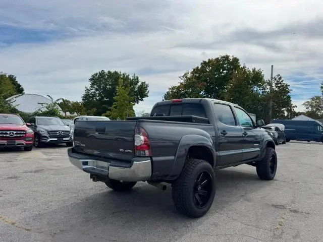 2013 TOYOTA TACOMA V6  