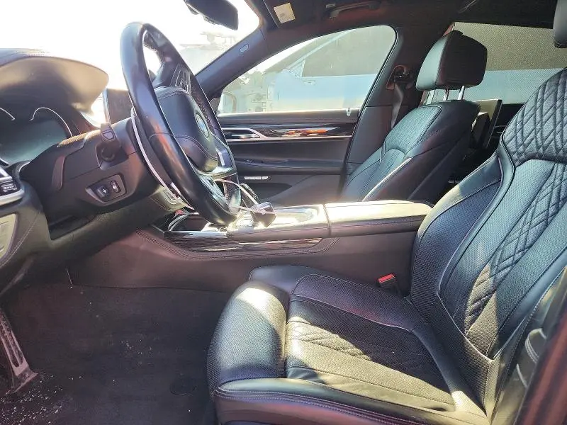 2018 BMW 750 XI  