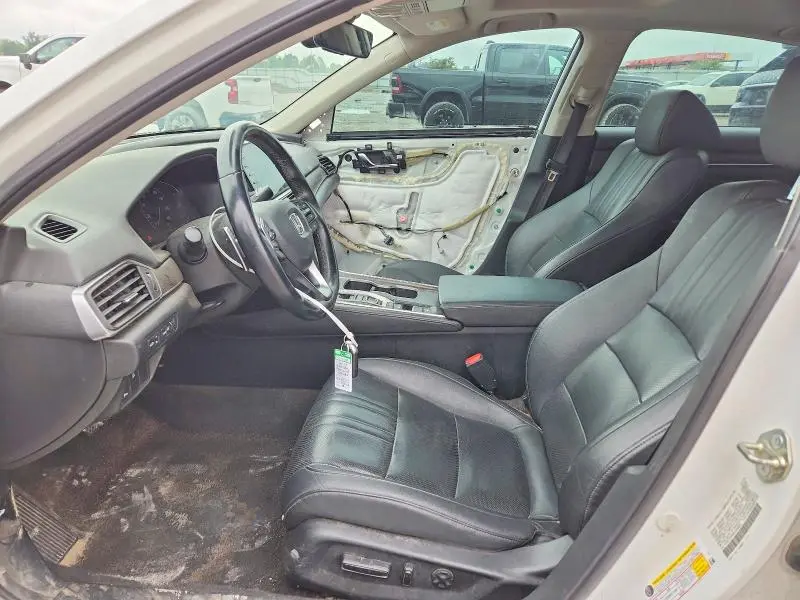 2019 HONDA ACCORD TOURING HYBRID  