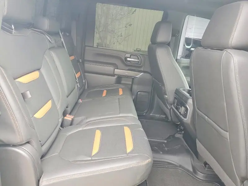 2022 GMC SIERRA K2500 AT4  