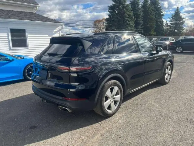 2019 PORSCHE CAYENNE   