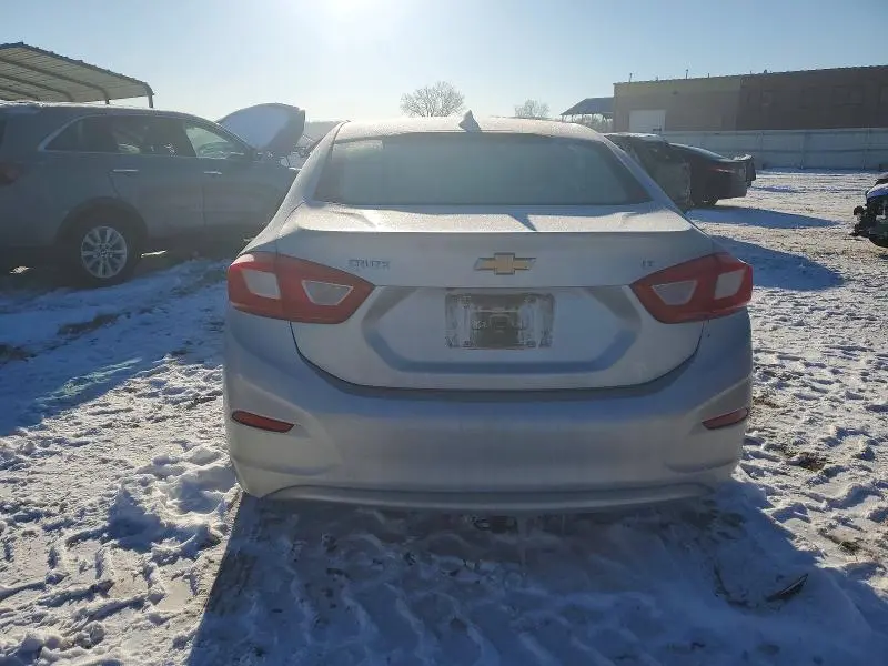 2016 CHEVROLET CRUZE LT  