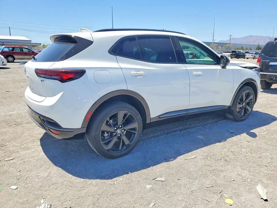 2022 BUICK ENVISION PREFERRED  