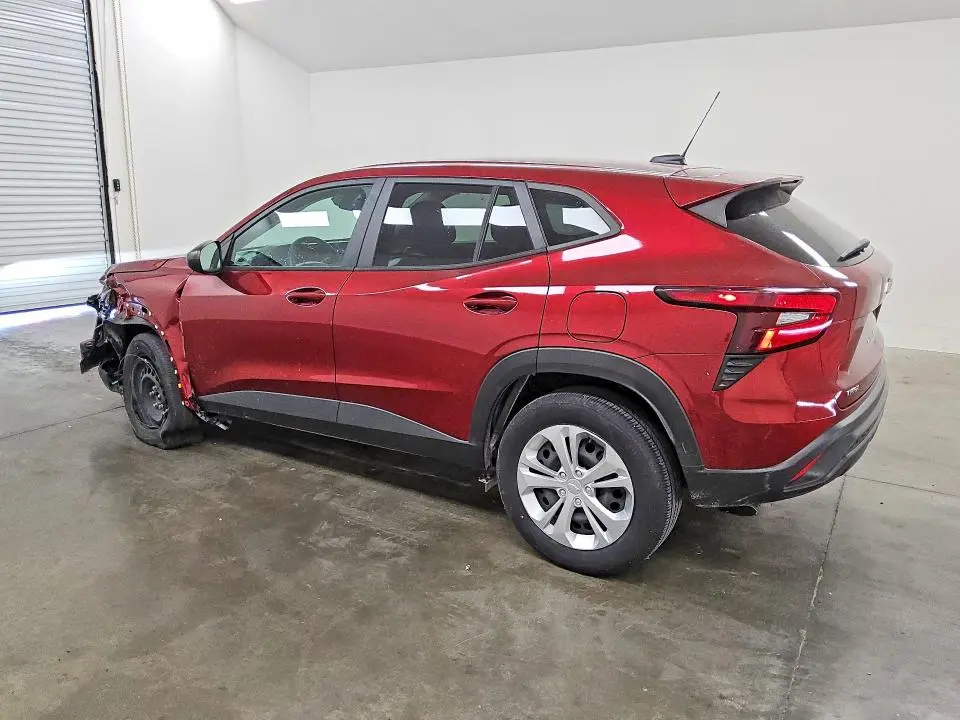 2024 CHEVROLET TRAX LS  
