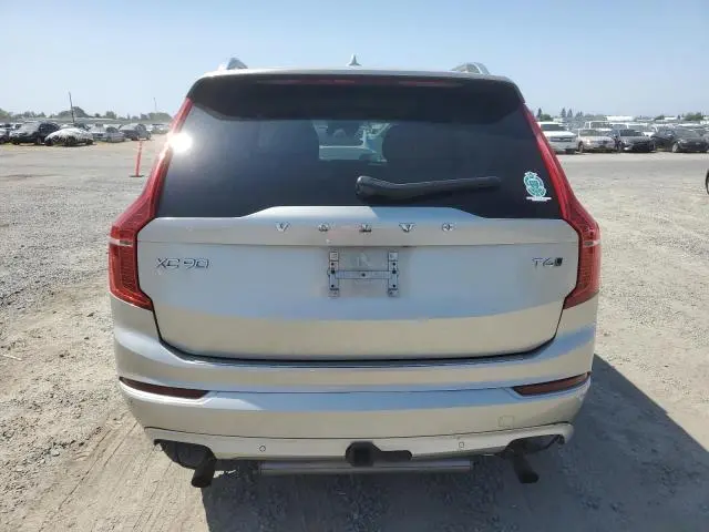 2017 VOLVO XC90 T6  