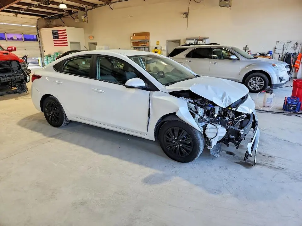 2021 HYUNDAI ACCENT SE  