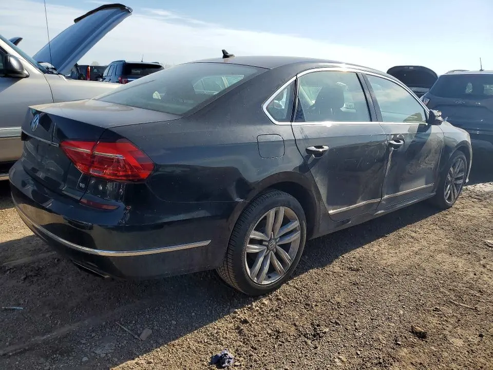 2016 VOLKSWAGEN PASSAT SEL PREMIUM  