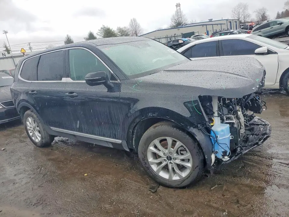 2022 KIA TELLURIDE LX  