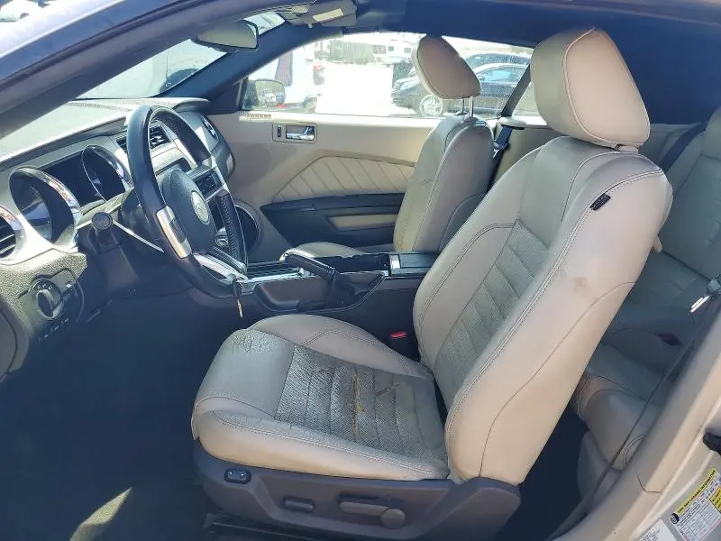 2010 FORD MUSTANG   