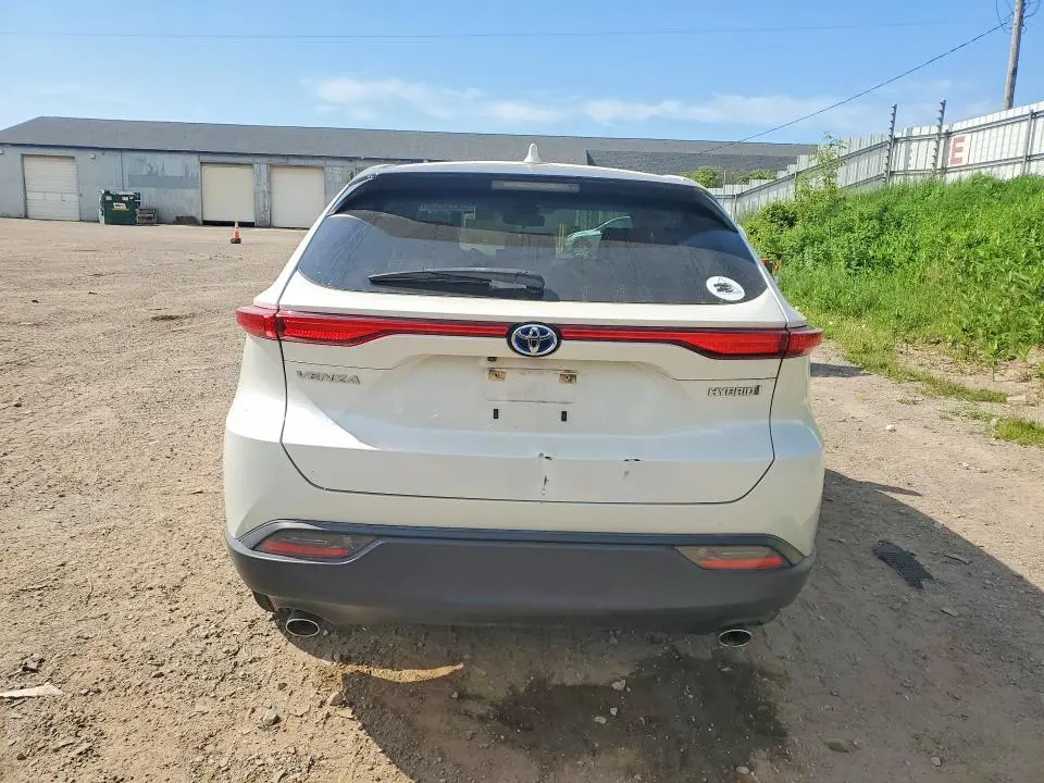 2021 TOYOTA VENZA LE  