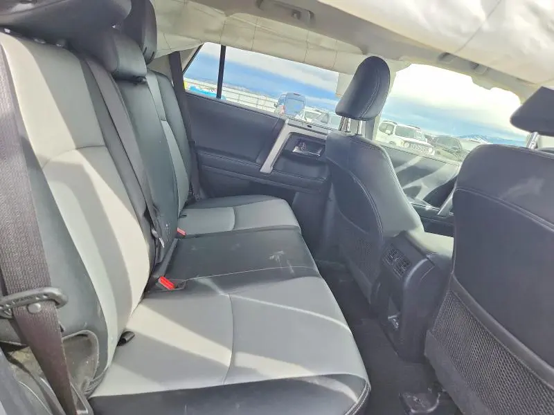 2023 TOYOTA 4RUNNER SR5 PREMIUM  