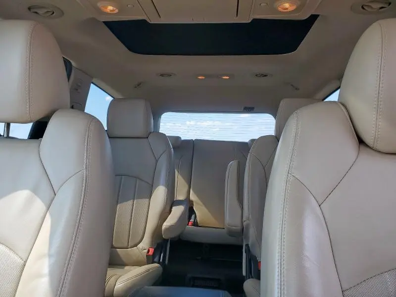 2012 CHEVROLET TRAVERSE LTZ  