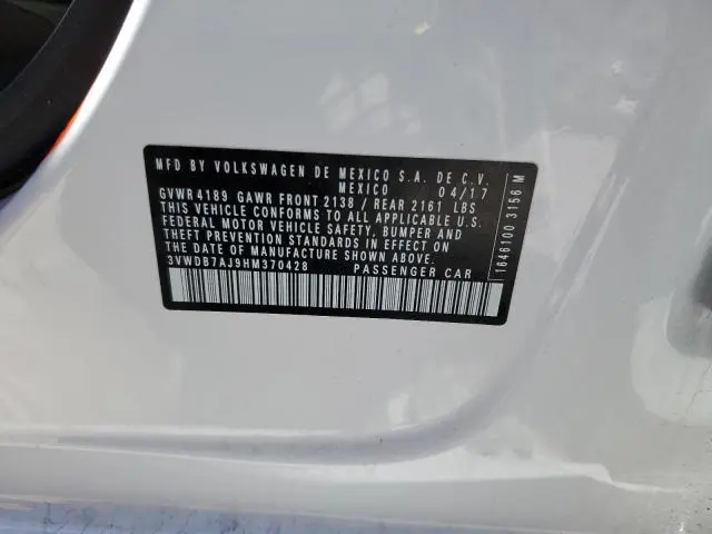 2017 VOLKSWAGEN JETTA SE  