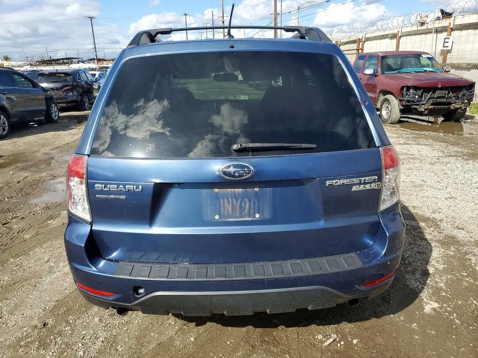 2011 SUBARU FORESTER 2.5X PREMIUM  