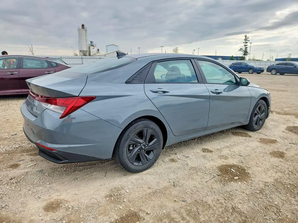 2023 HYUNDAI ELANTRA BLUE  