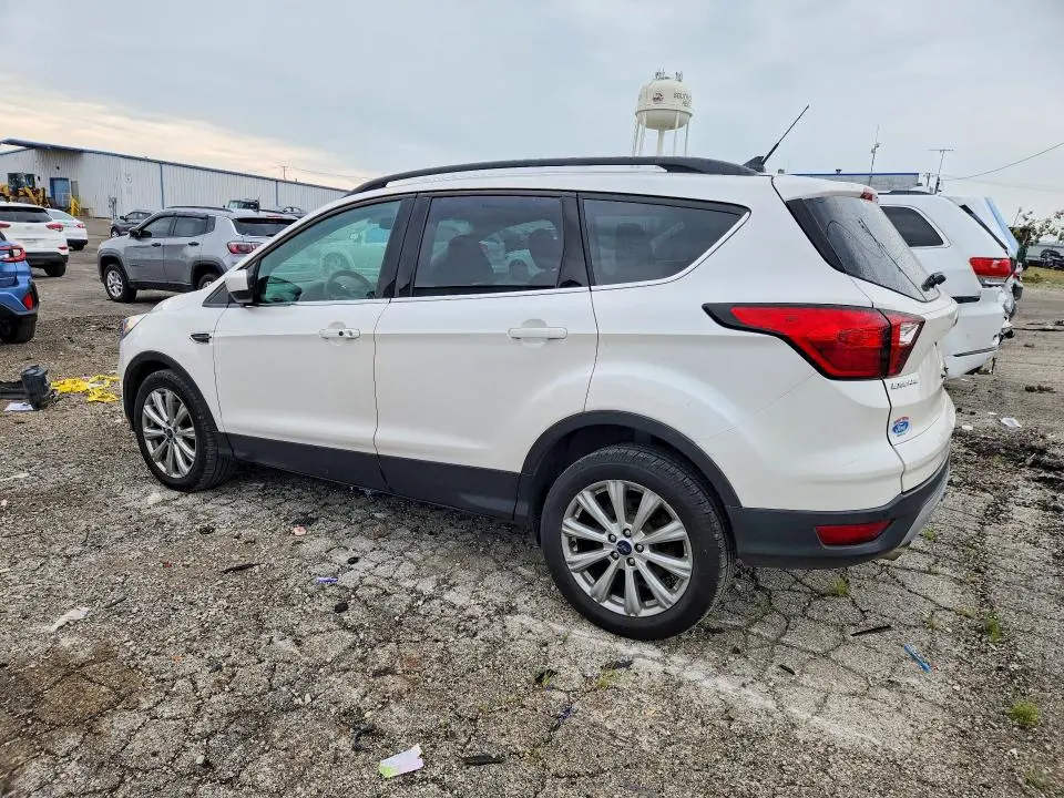 2019 FORD ESCAPE SEL  
