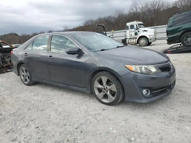 2014 TOYOTA CAMRY SE  