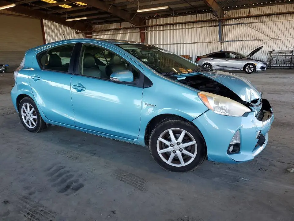 2013 TOYOTA PRIUS C FOUR  