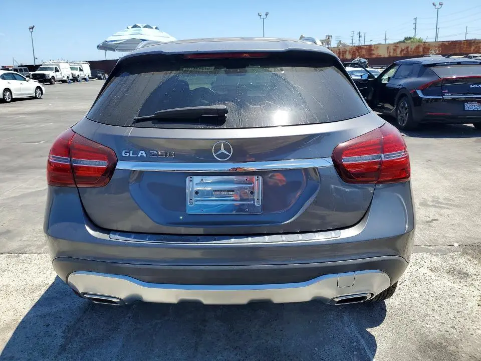 2019 MERCEDES-BENZ GLA 250  