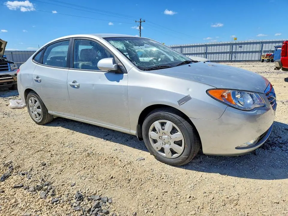 2010 HYUNDAI ELANTRA GLS  