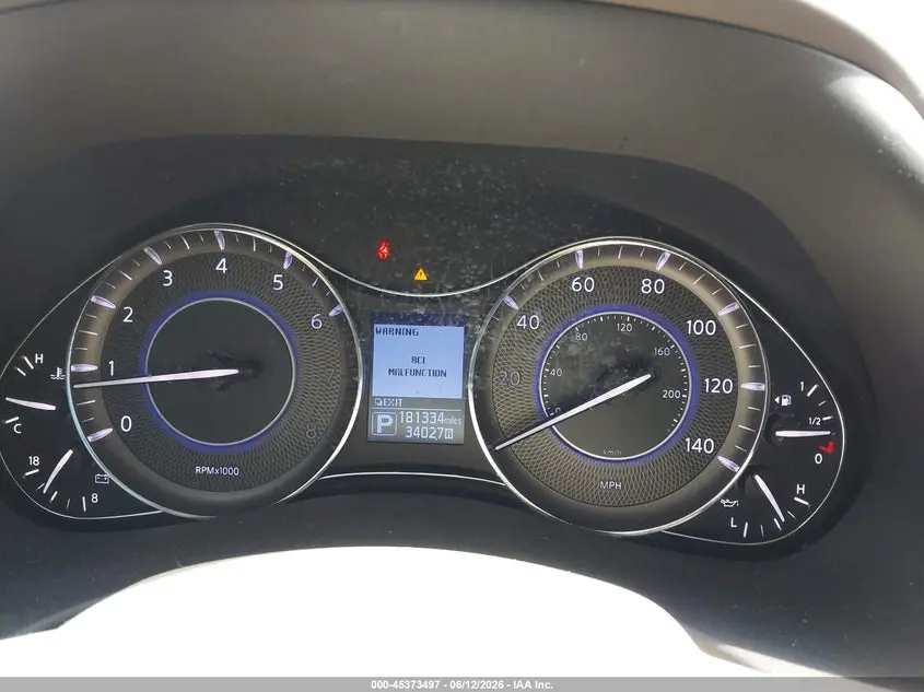 2015 INFINITI QX80  