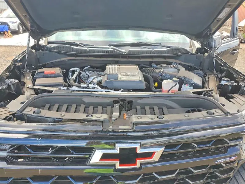 2024 CHEVROLET SILVERADO K1500 ZR2  